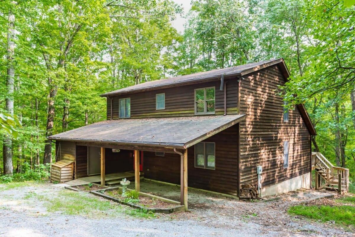 Huge Cabin W Hot Tub, Deck, Pool, Fire Pit, Wifi! Vila Berkeley Springs Exterior foto